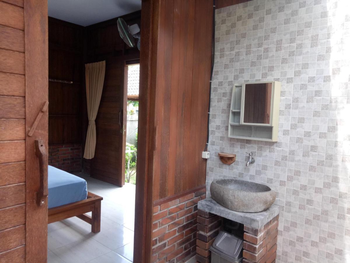 Khalisha Villa Airsatang Экстерьер фото